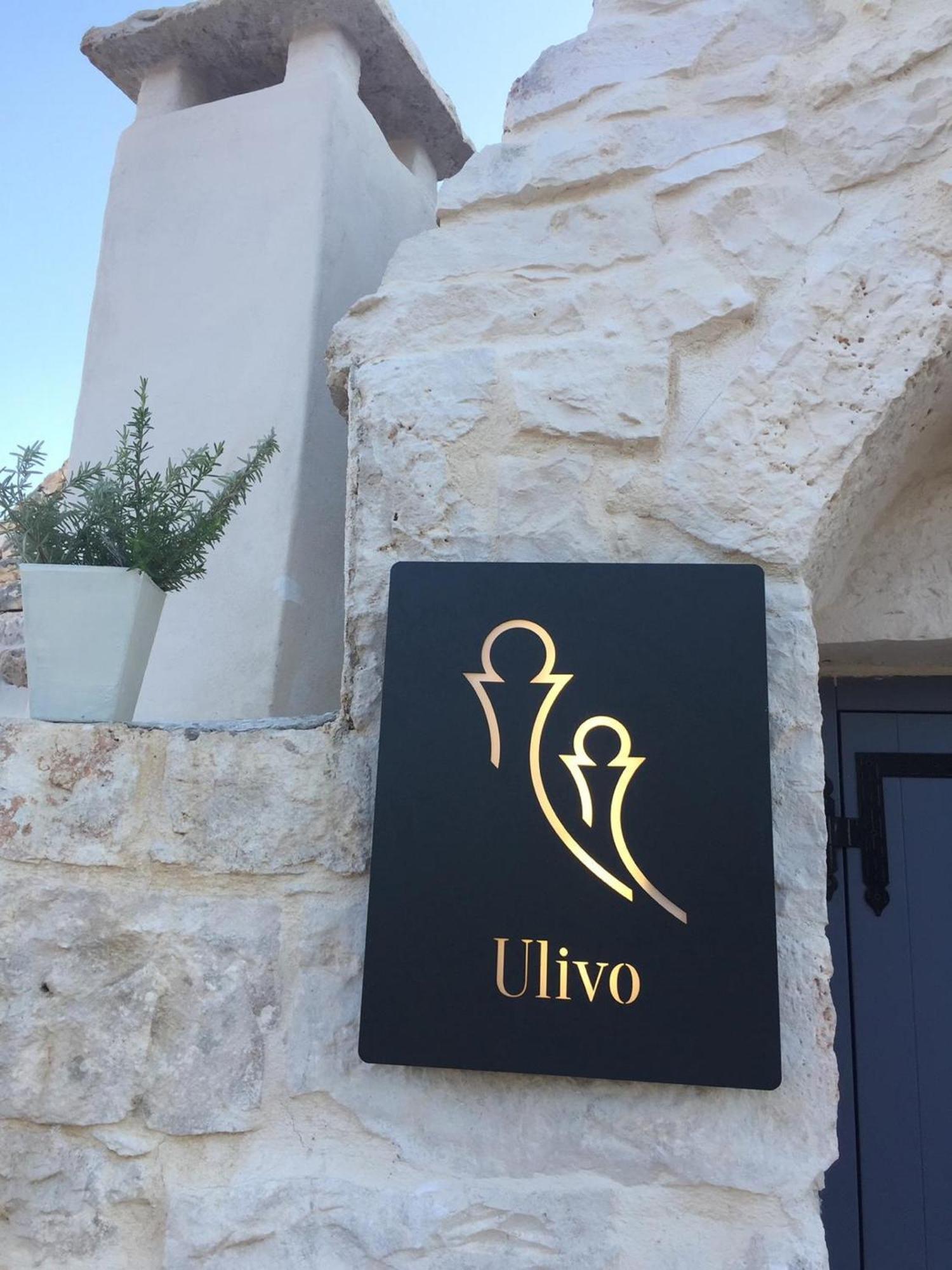 Feudi Mandolivo Bed and Breakfast Ostuni Kamer foto
