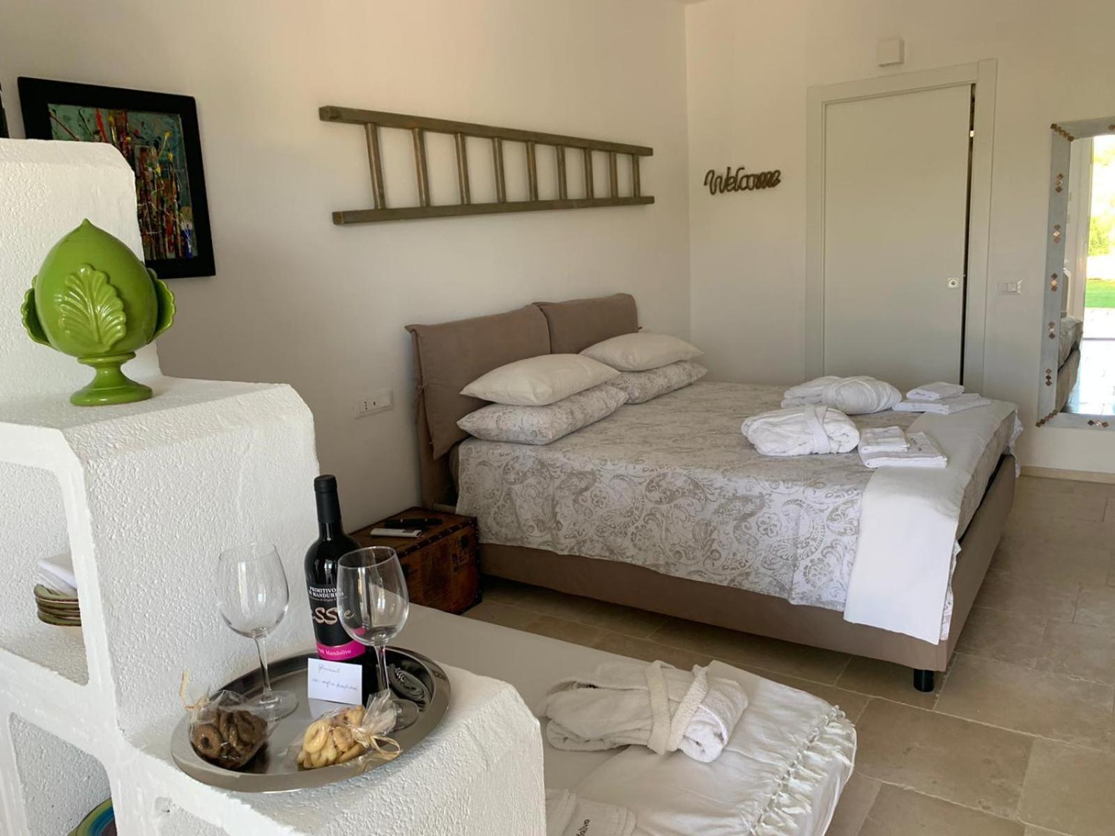 Feudi Mandolivo Bed and Breakfast Ostuni Buitenkant foto